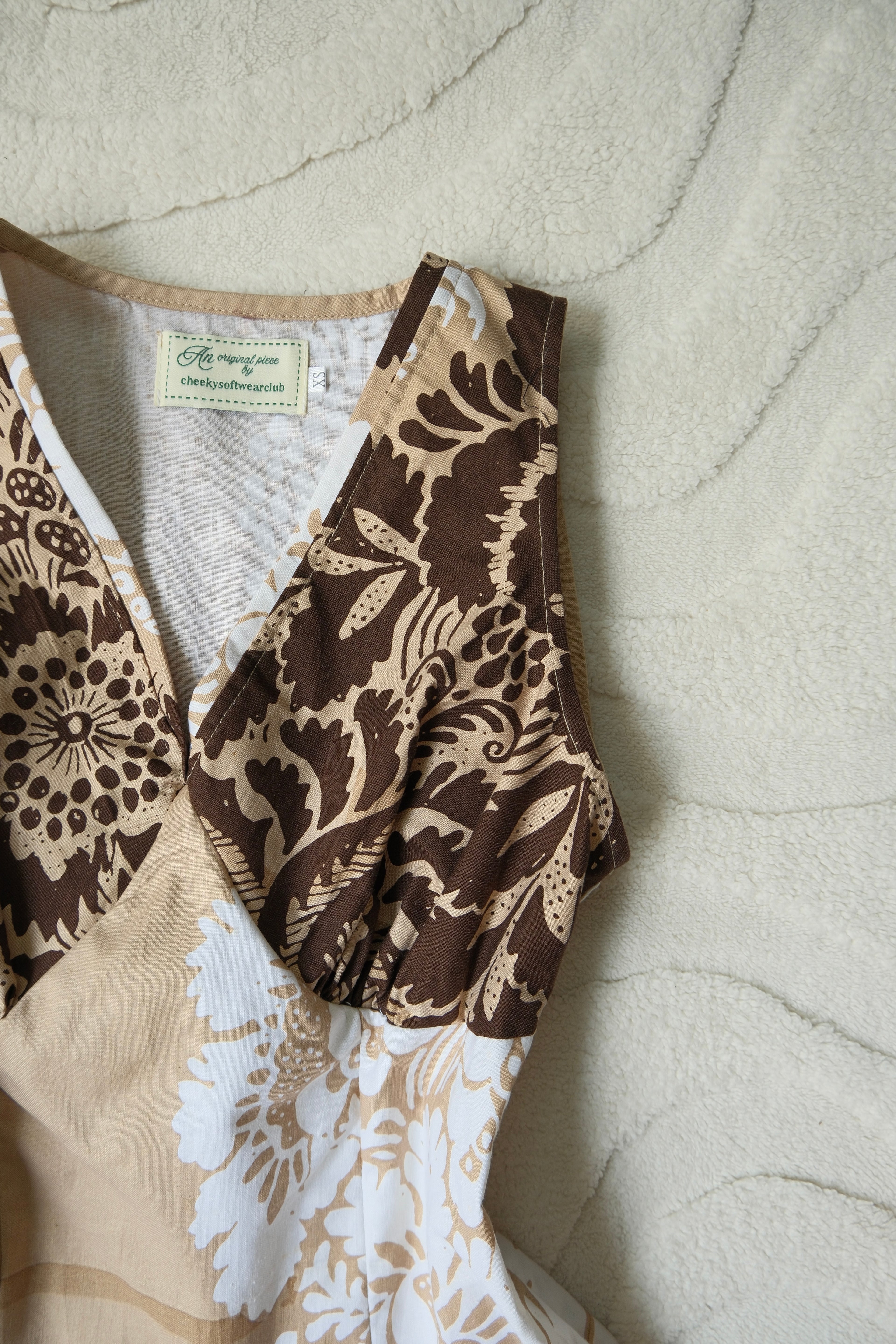Chestnut Floral Muse Top